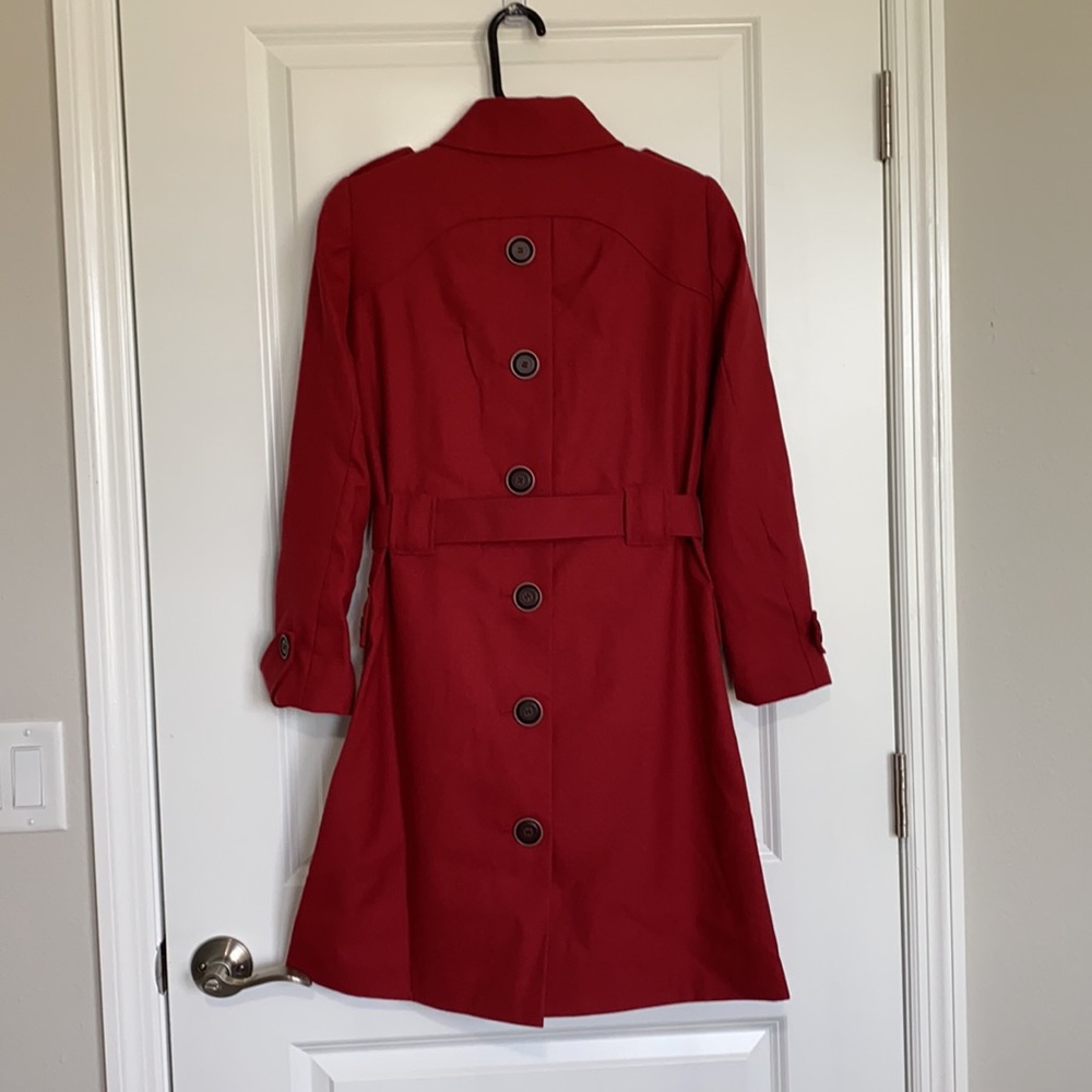 Red jacket - Picture 2 of 4